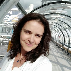 Claudia Mourthé